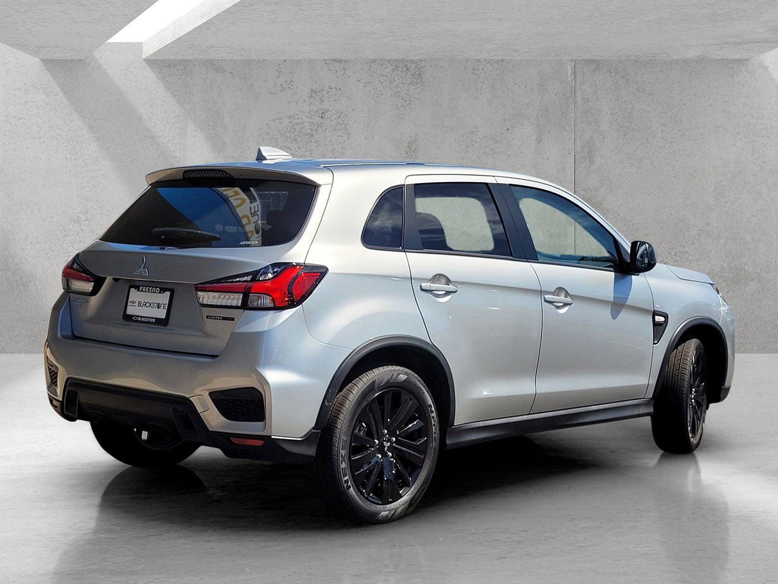 Used 2026 Mitsubishi Outlander Sport AWD image 5