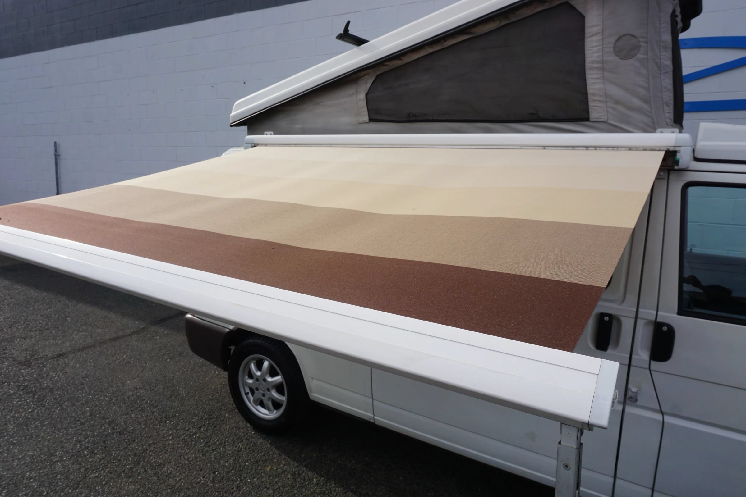 Used 1997 Volkswagen Eurovan Camper FWD image 10