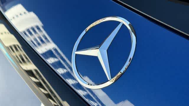 Certified 2026 Mercedes-Benz GLC 300 4MATIC image 9