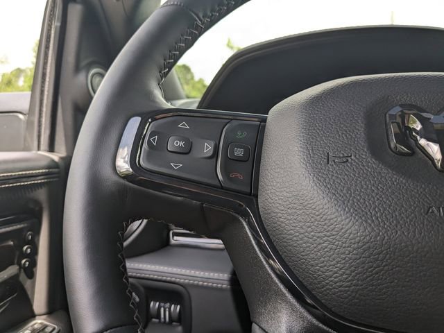 Used 2023 RAM 2500 Limited image 30