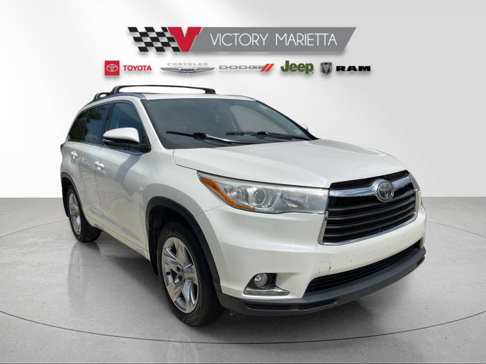 Used 2016 Toyota Highlander Limited Platinum AWD/4WD image 5