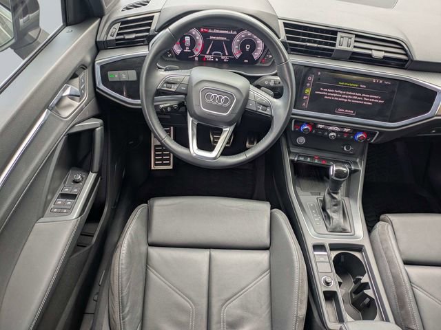 Used 2020 Audi Q3 2.0T Prestige w/ Prestige Package AWD/4WD image 17