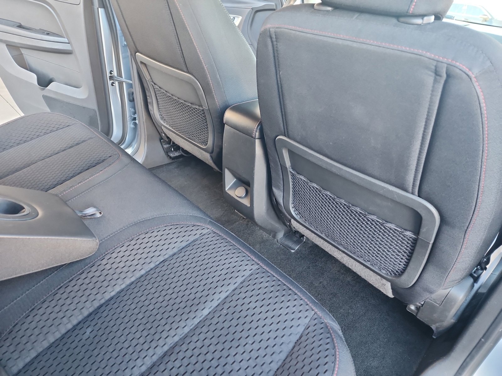 Used 2015 Chevrolet Equinox LS image 32