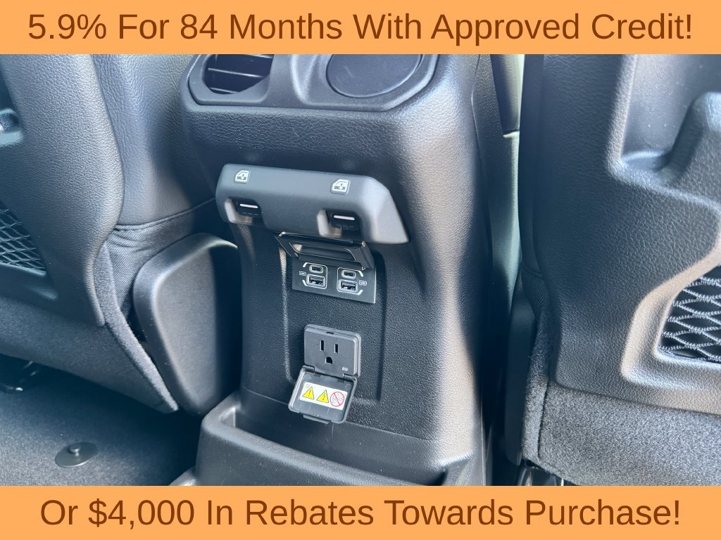 New 2026 Jeep Wrangler Unlimited Sahara w/ Whitecap Package AWD/4WD image 13