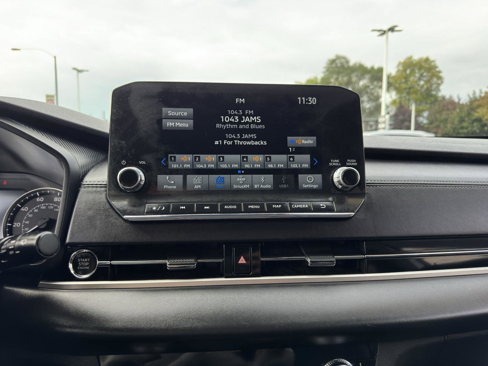 Used 2024 Mitsubishi Outlander SE image 29