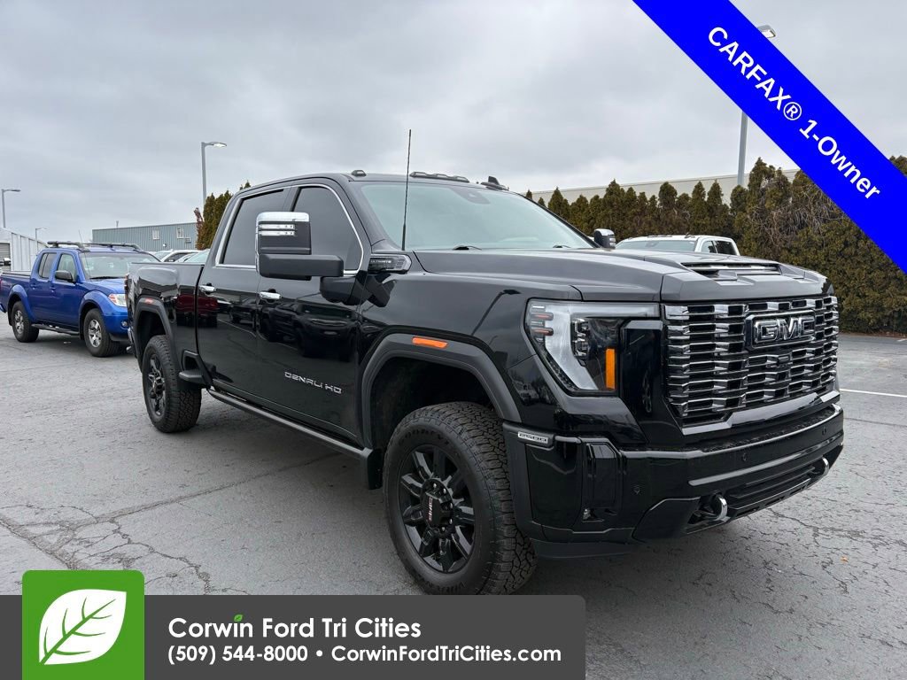 Used 2025 GMC Sierra 2500 Denali Ultimate image 1