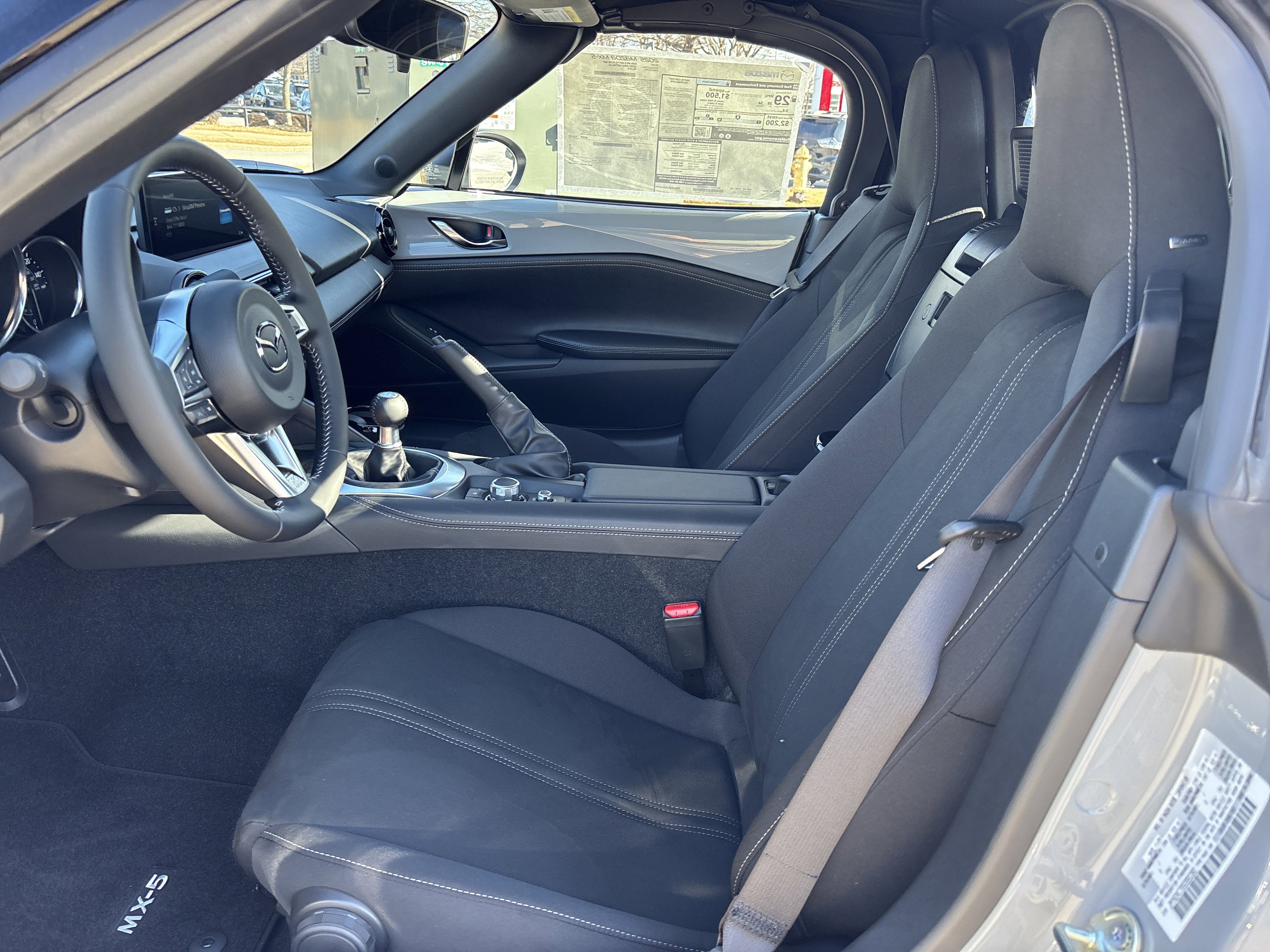 New 2025 MAZDA MX-5 Miata Club image 14