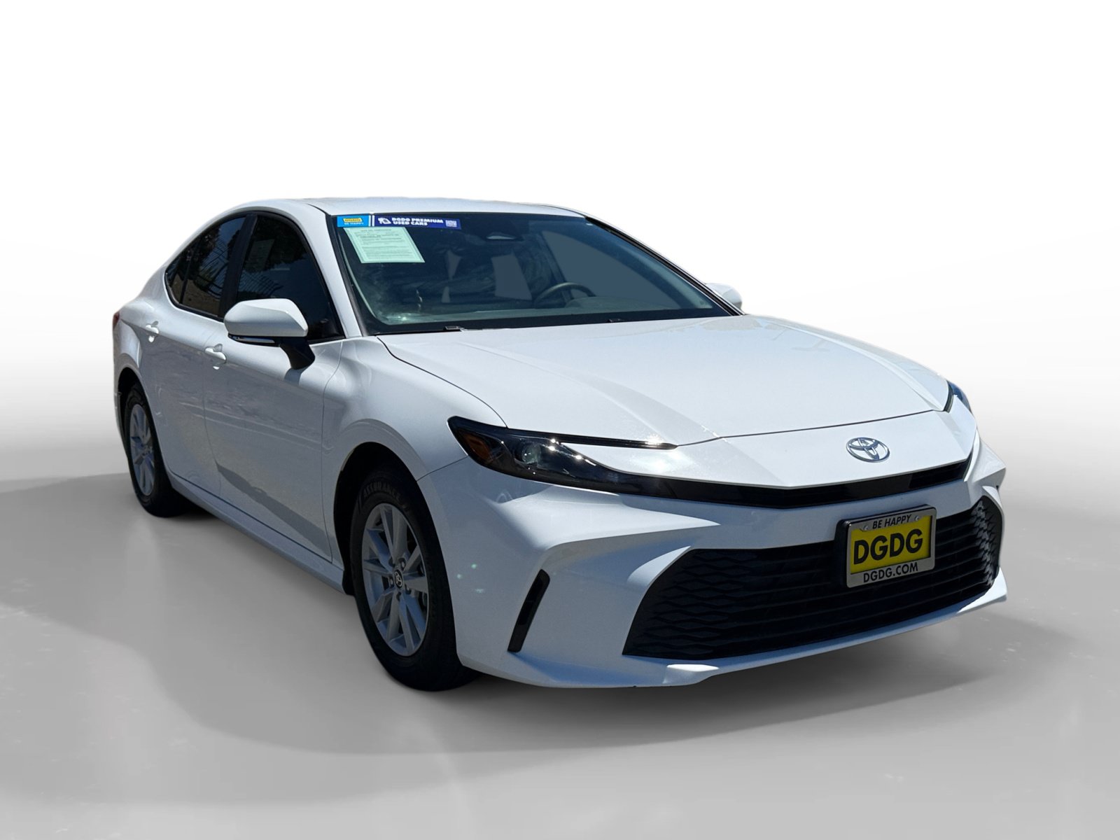 Used 2026 Toyota Camry LE FWD image 7