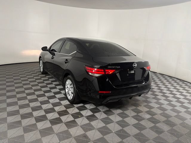 Used 2024 Nissan Sentra S FWD image 17