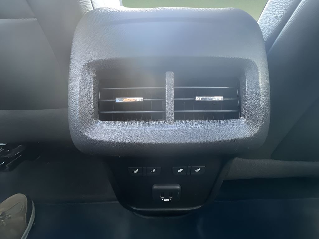 Certified 2023 Chevrolet Equinox Premier image 22