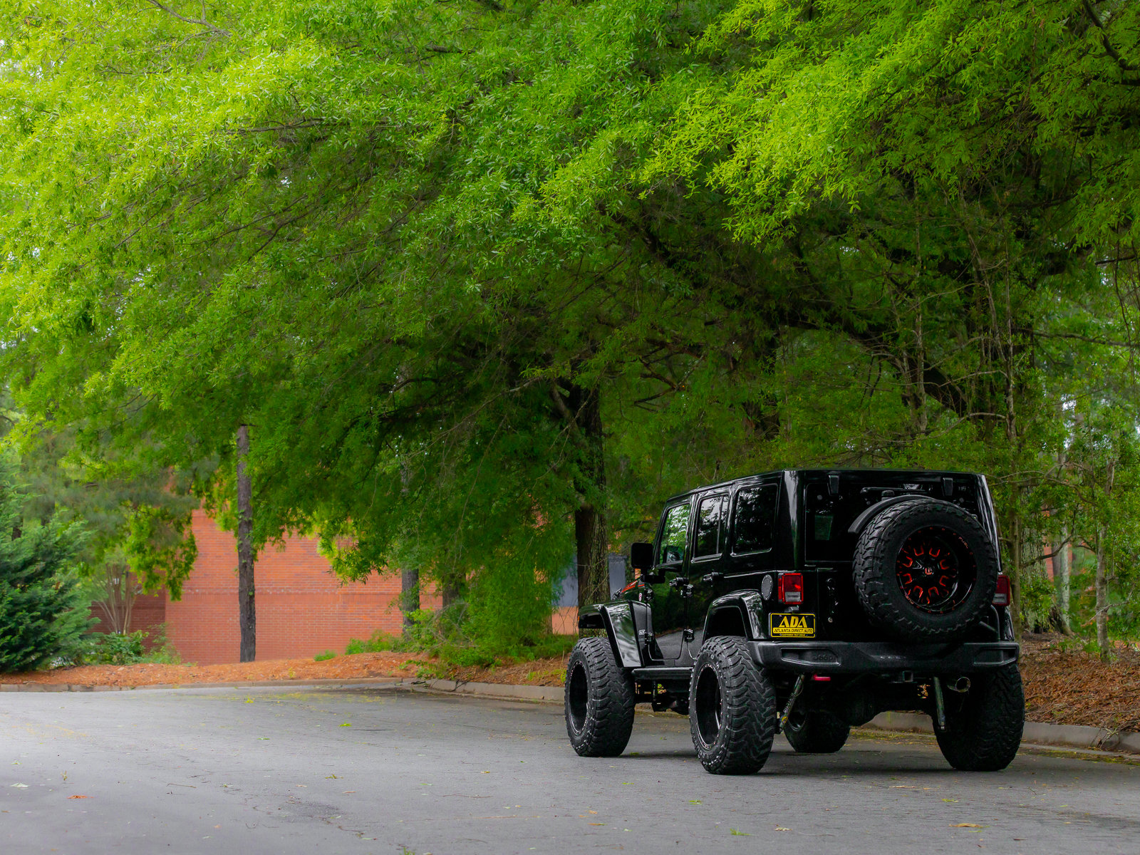 Used 2017 Jeep Wrangler Unlimited Rubicon AWD/4WD image 39