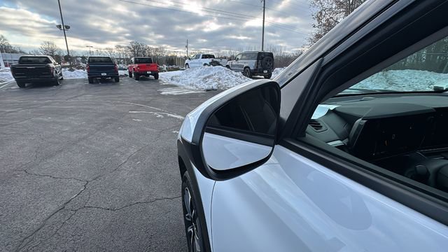 Used 2024 Chevrolet TrailBlazer LT image 40