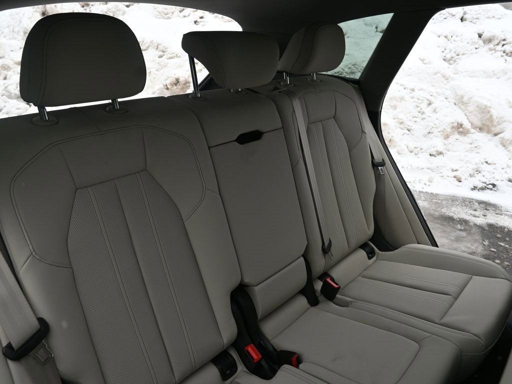 New 2025 Audi Q5 Prestige image 15