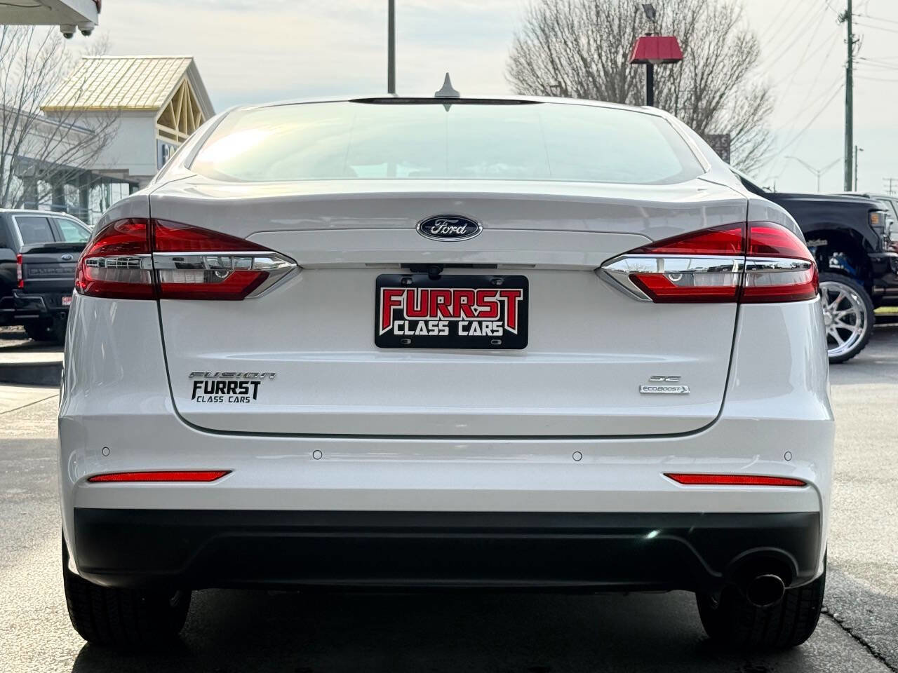 Used 2020 Ford Fusion SE image 4