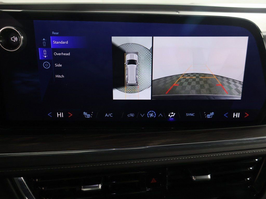 Used 2025 Chevrolet Tahoe LT image 47