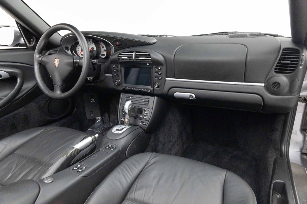 Used 2004 Porsche 911 Carrera 4 AWD/4WD image 2