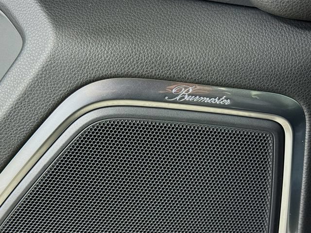 Certified 2025 Porsche Macan S AWD/4WD image 14