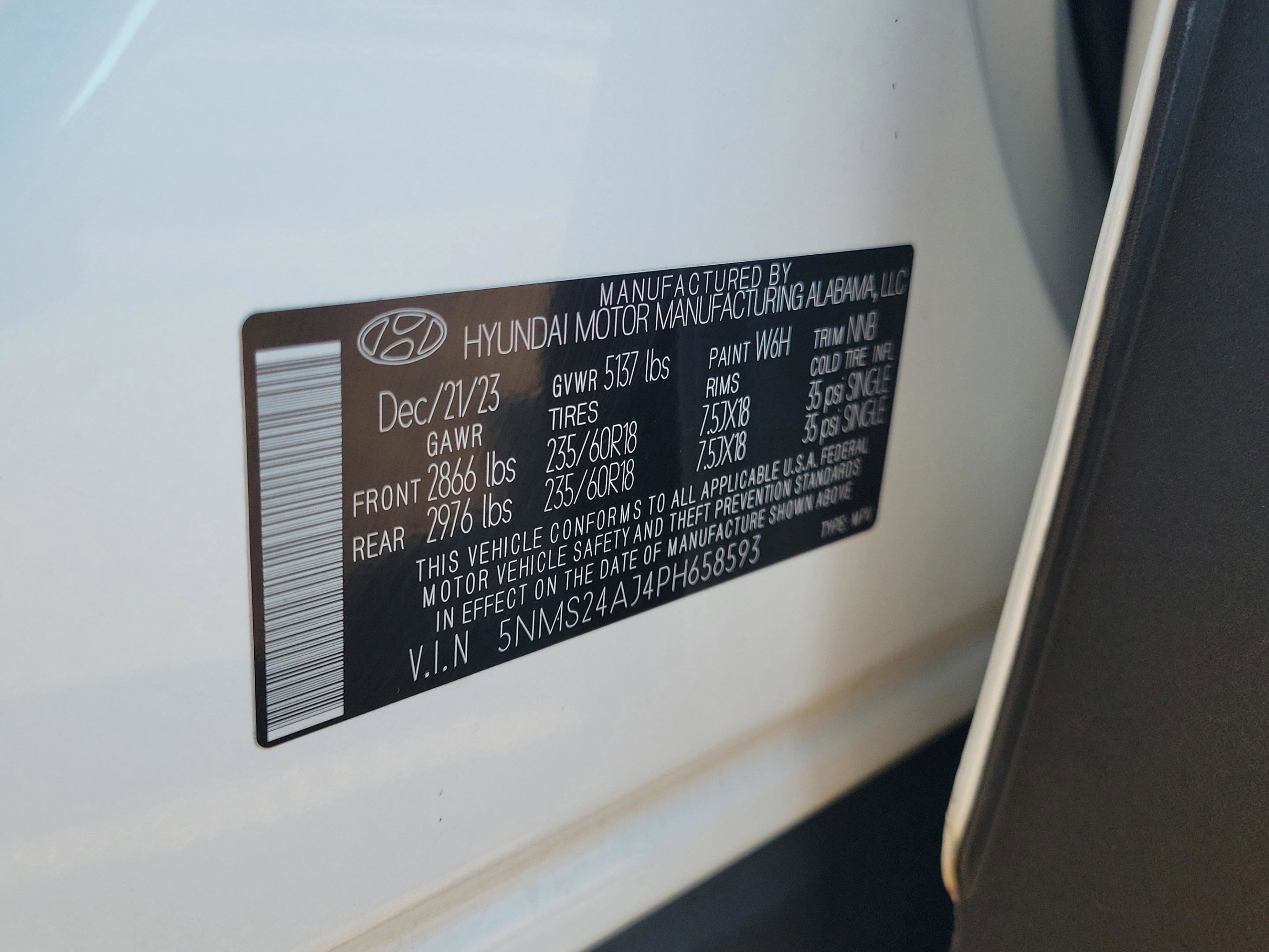 Certified 2023 Hyundai Santa Fe SEL image 34