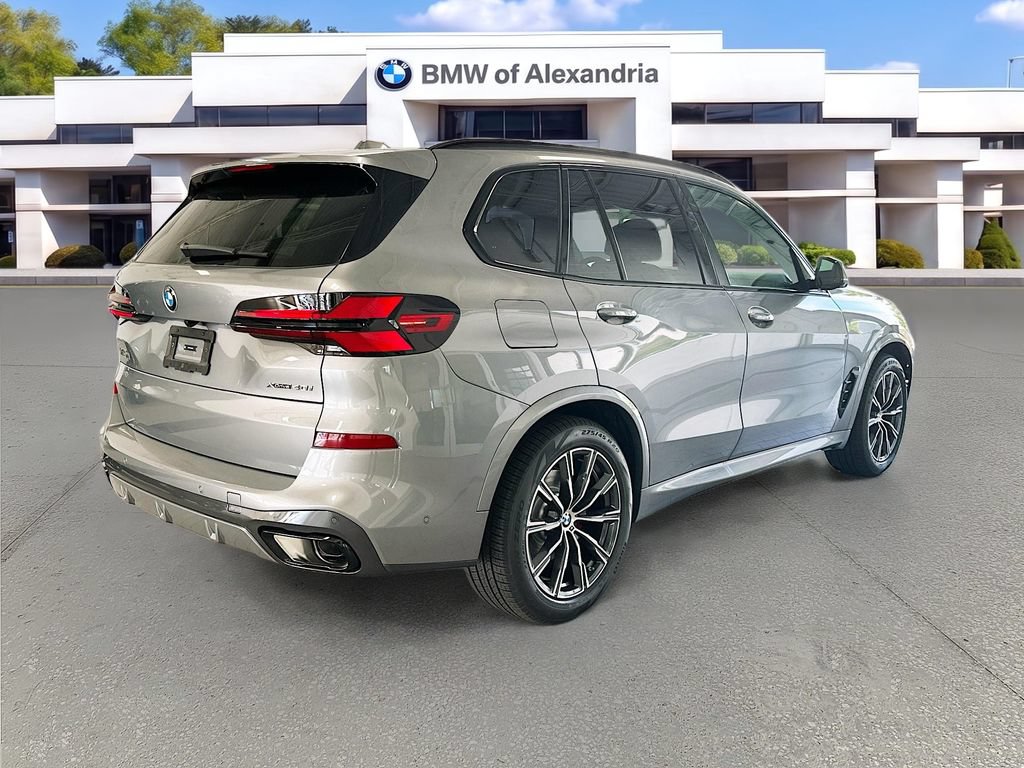 New 2026 BMW X5 xDrive40i w/ M Sport Package AWD/4WD image 7