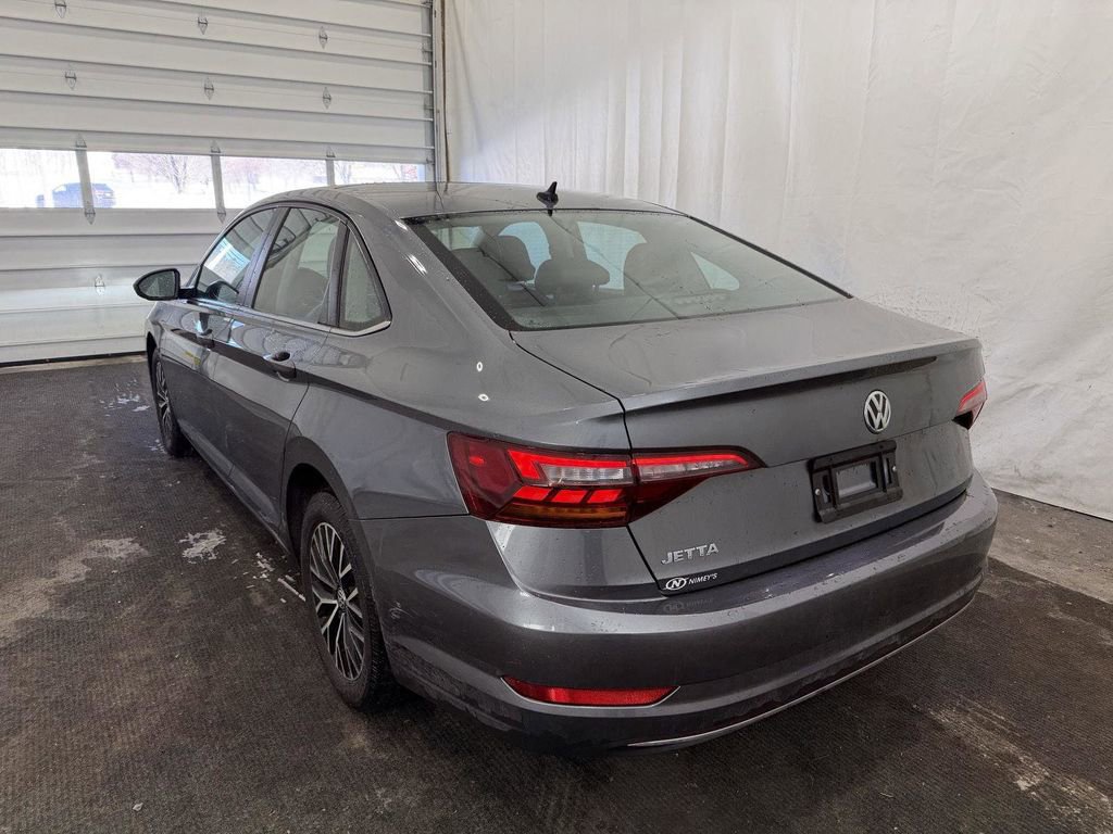 Used 2019 Volkswagen Jetta SE image 11