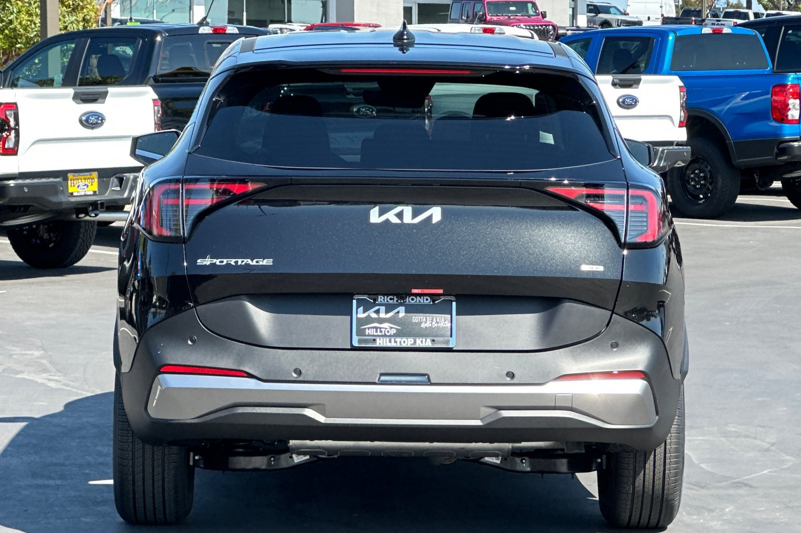 New 2027 Kia Sportage LX FWD image 5