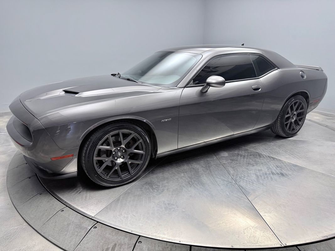 Used 2017 Dodge Challenger R/T Plus RWD image 1