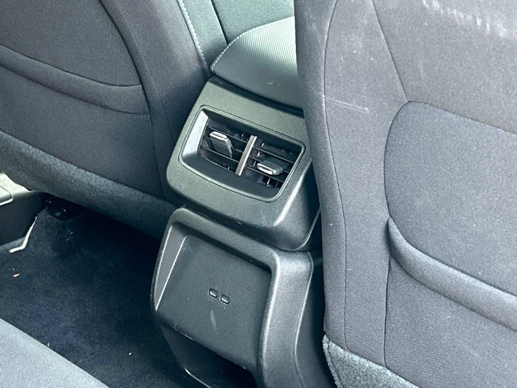 Used 2025 Chevrolet Equinox EV LT FWD image 43