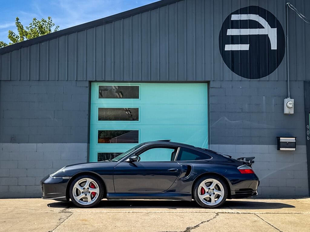 Used 2004 Porsche 911 Turbo image 3