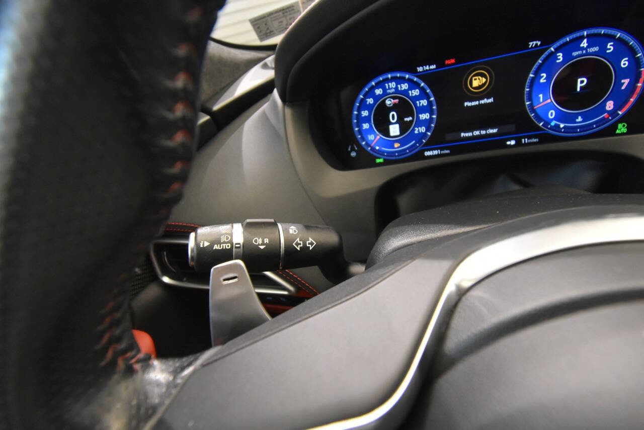 Used 2019 Jaguar F-PACE SVR AWD/4WD image 29