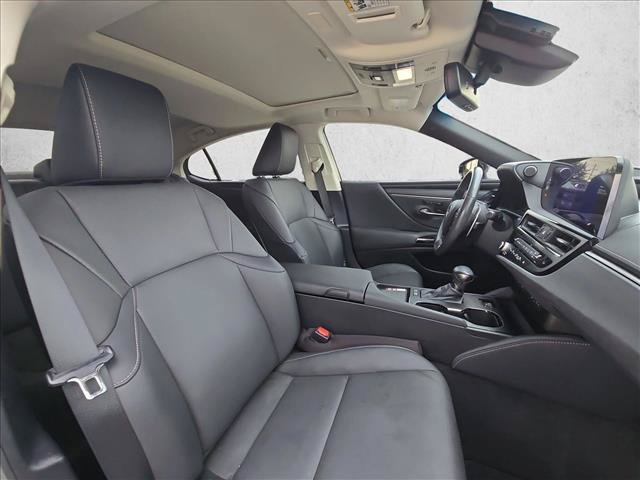 Used 2023 Lexus ES 300h w/ Premium Package FWD image 20