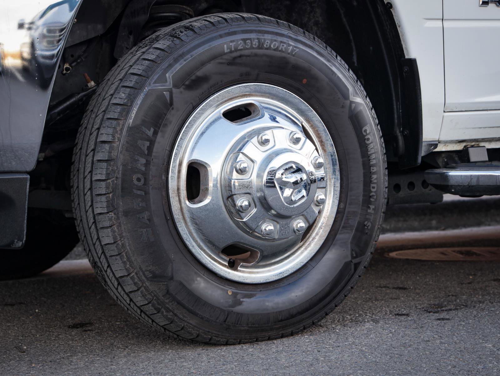 Used 2024 RAM 3500 Big Horn image 11