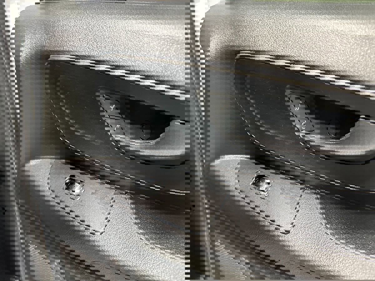 Used 2022 Mercedes-Benz Metris image 11