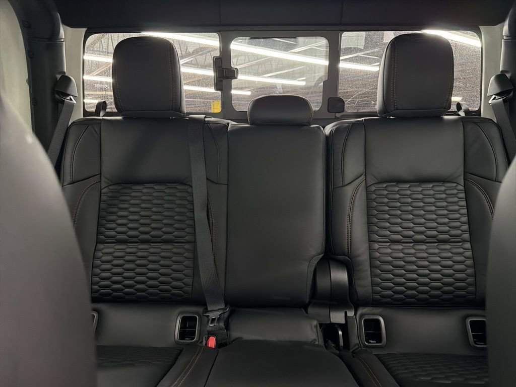 New 2026 Jeep Gladiator Mojave image 18