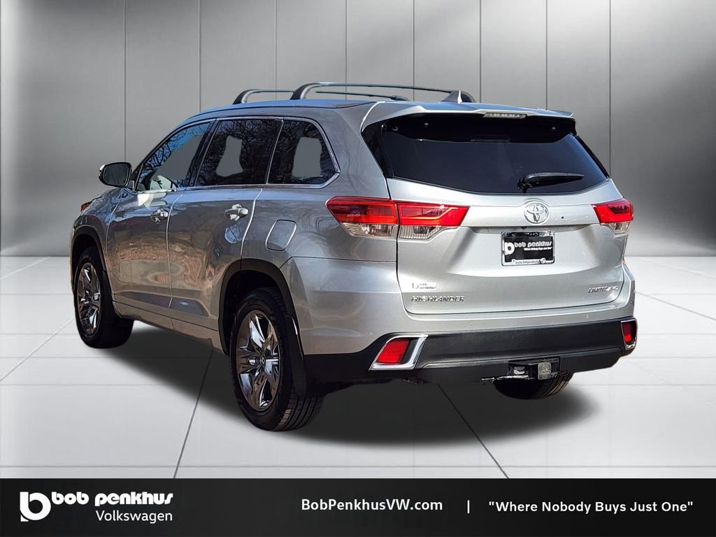 Used 2019 Toyota Highlander Limited Platinum image 26
