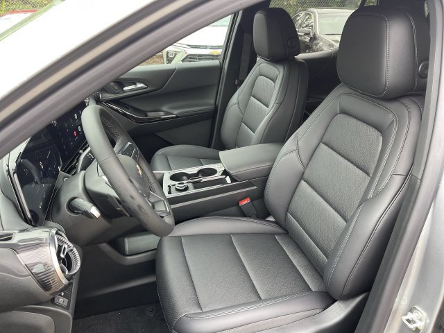 New 2027 Chevrolet Equinox LT w/ Convenience Package II AWD/4WD image 11