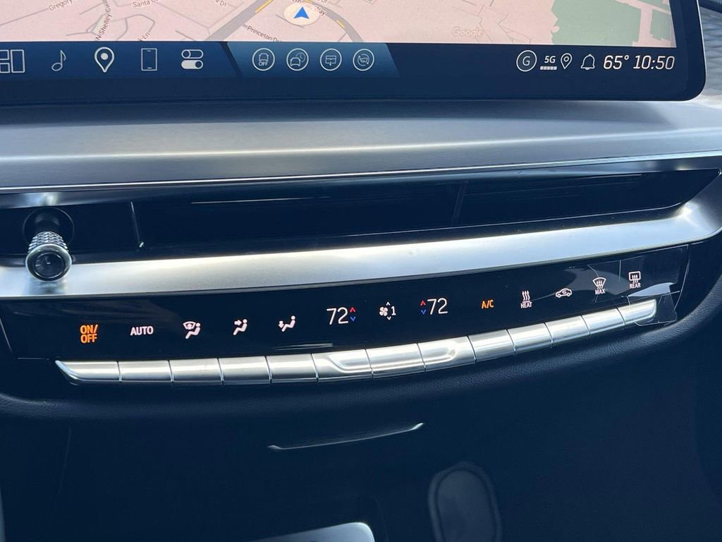 New 2026 Cadillac Lyriq Sport image 21