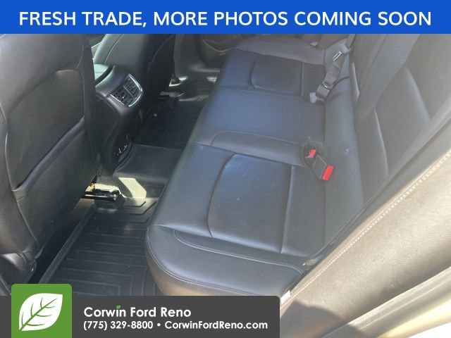Used 2016 Chevrolet Malibu LT w/ Leather Package FWD image 14