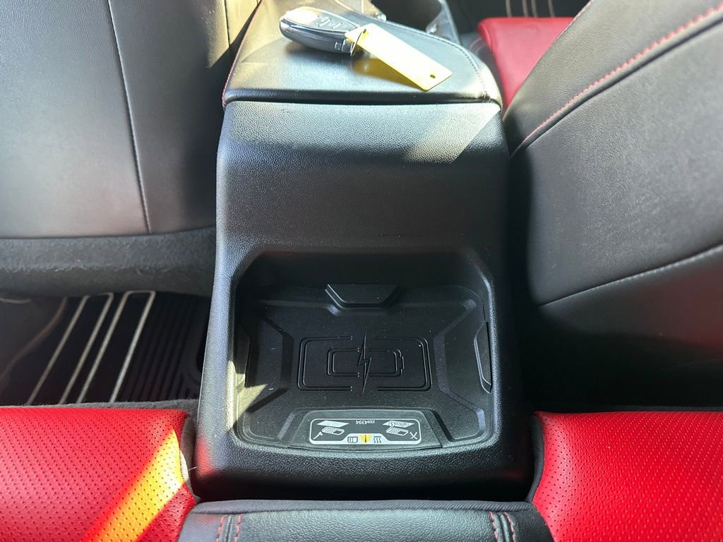 Used 2016 Chevrolet Camaro SS image 22