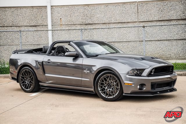 Used 2014 Ford Mustang Shelby GT500 w/ Equipment Group 821A RWD image 42