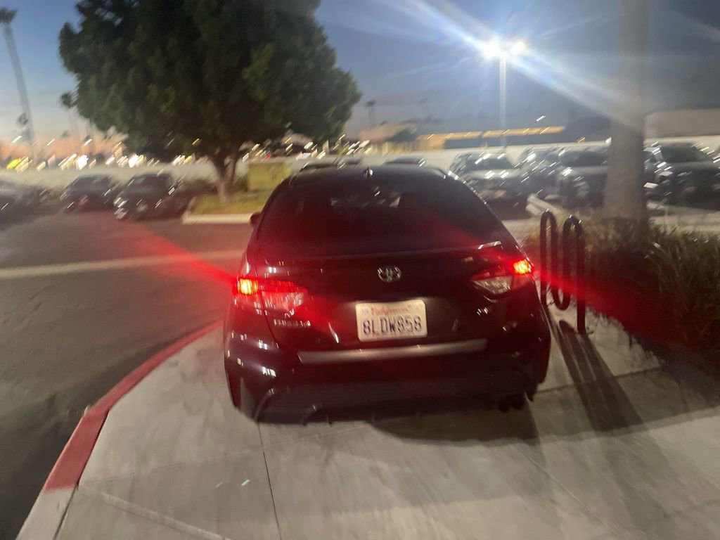 Used 2020 Toyota Corolla SE w/ Carpet Mat Package (TMS) image 16