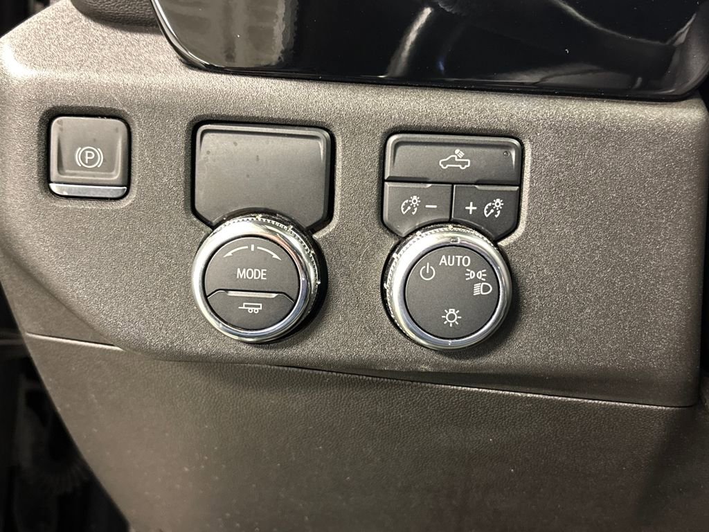 Used 2024 GMC Sierra 1500 SLE image 29