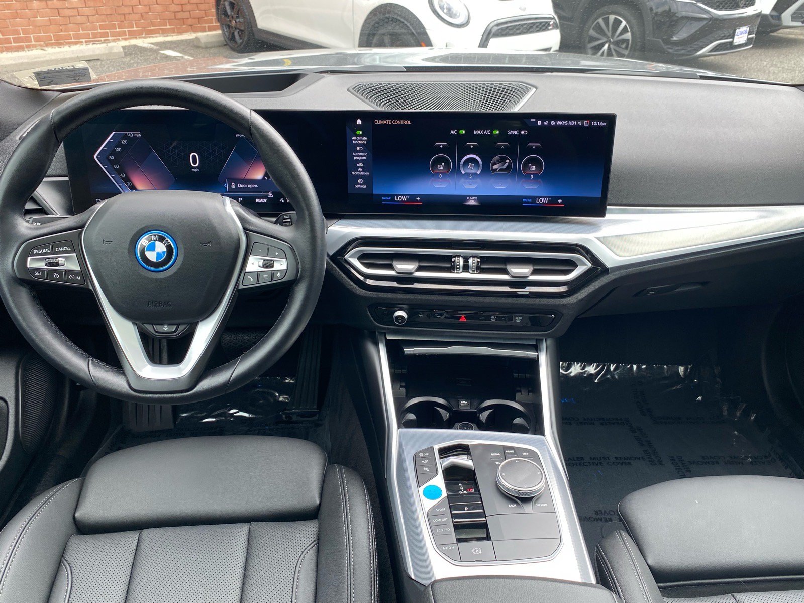 Used 2023 BMW i4 eDrive35 w/ Premium Package RWD image 13