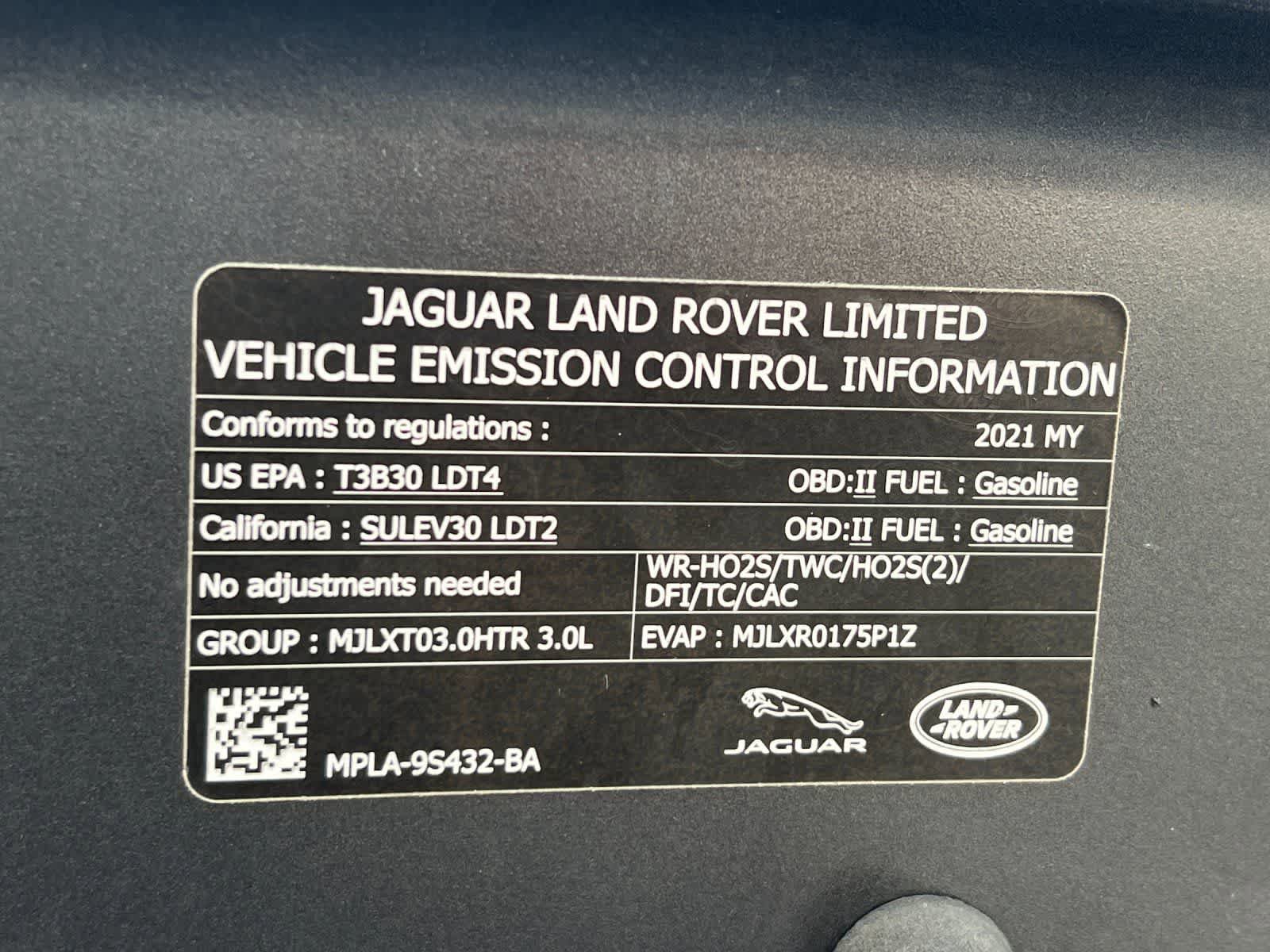 Used 2021 Land Rover Range Rover AWD/4WD image 28