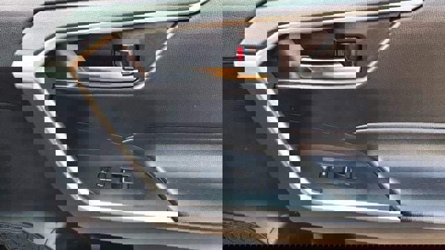 Used 2022 Toyota RAV4 SE w/ Convenience Package image 35