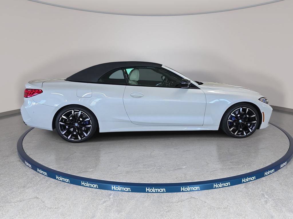 Used 2026 BMW M440i Convertible w/ Premium Package RWD image 6