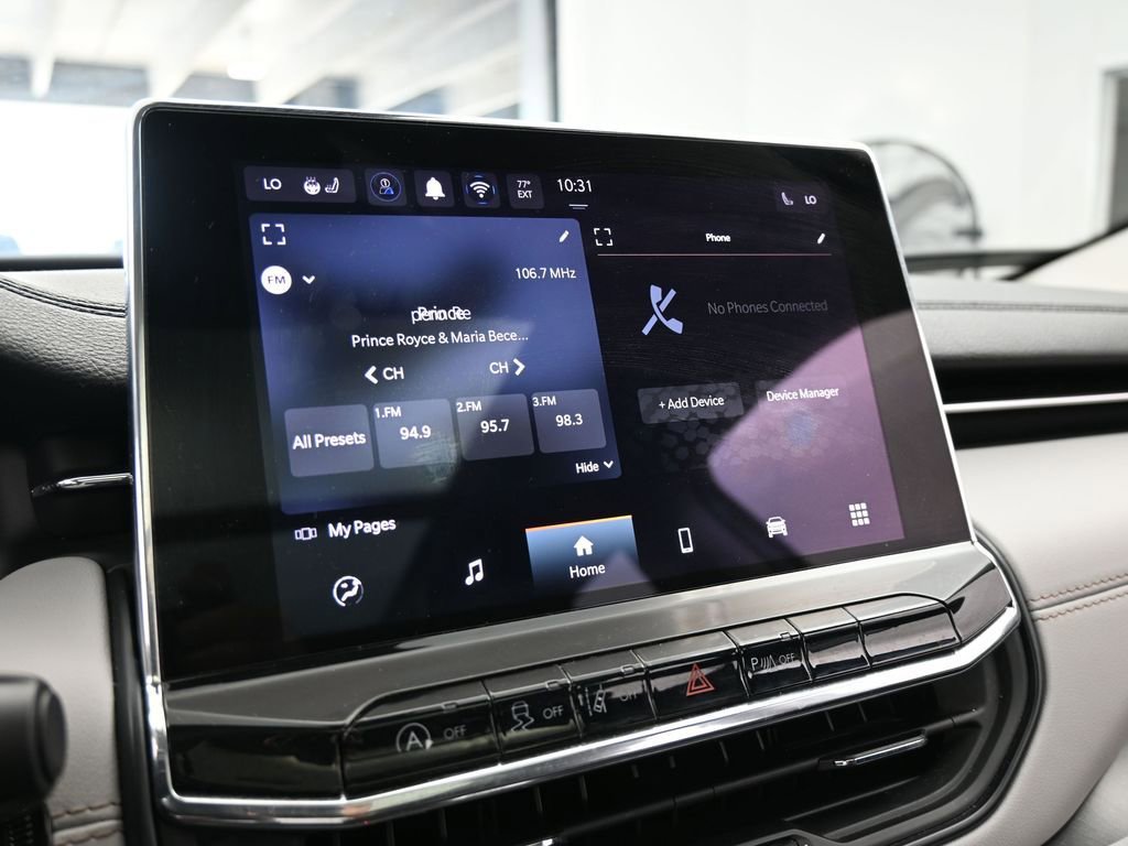 Used 2022 Jeep Compass Limited w/ Sun and Sound Group image 24