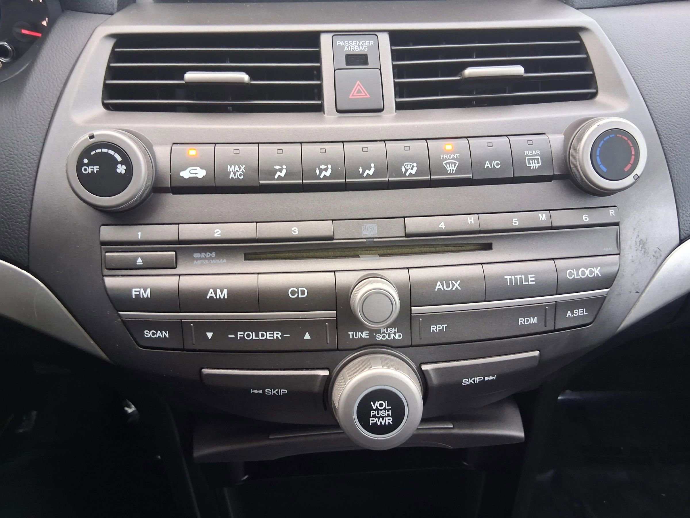 Used 2011 Honda Accord LX-P image 16