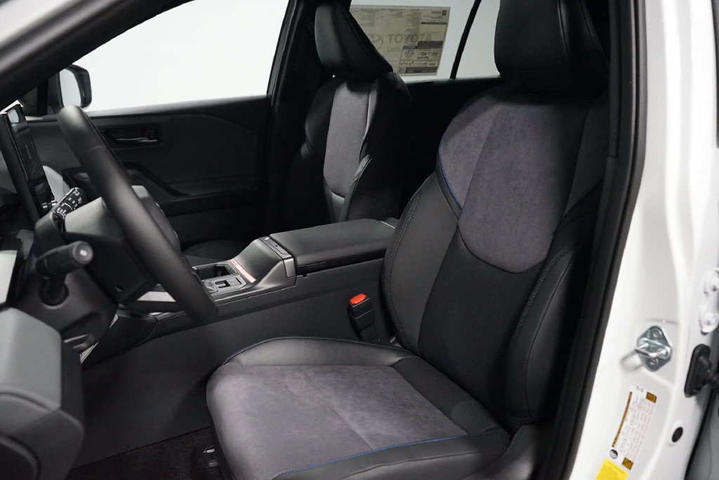 New 2026 Toyota RAV4 XSE AWD/4WD image 29