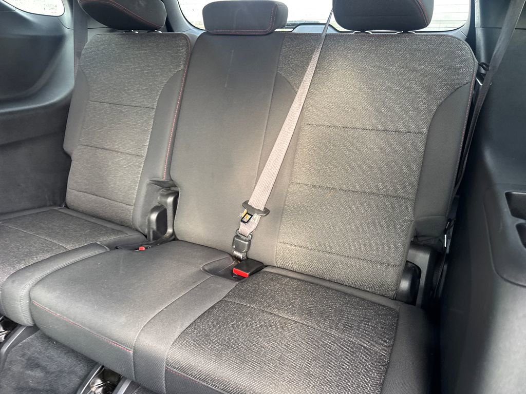 Used 2024 Chevrolet Traverse Z71 w/ LPO, Floor Liner Package AWD/4WD image 16