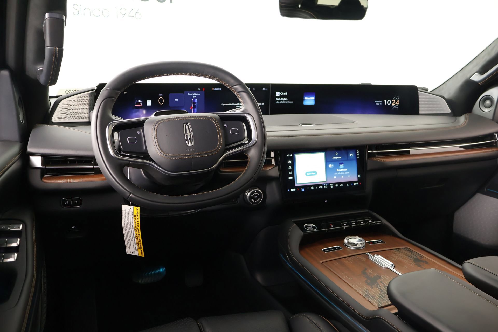 New 2026 Lincoln Navigator Black Label AWD/4WD image 2